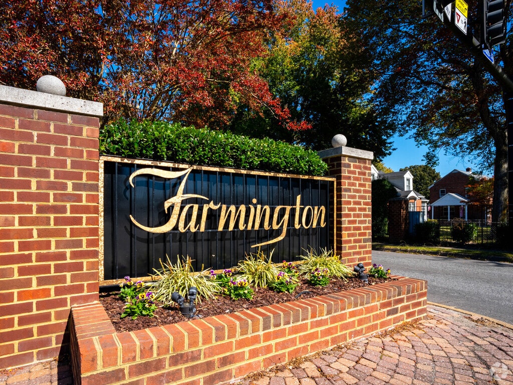 2912 Leta Ct, Hampton, VA 23666