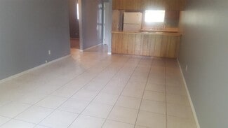 360 S 7th St Unit 14, Macclenny, FL 32063