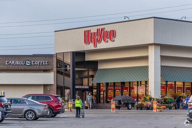 Residents of Valhalla get all their grocery needs at Hy-Vee.