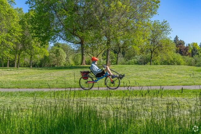 Cruise for miles along the Fanno Creek trail at Greenway Park.