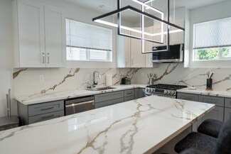 4833 Riverton Ave, Los Angeles, CA 91601