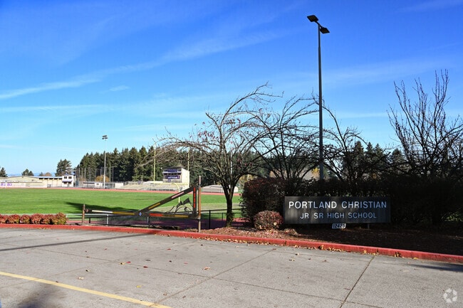 Portland Christian Jr/Sr High School provides education in the neighborhood of 
Russell.