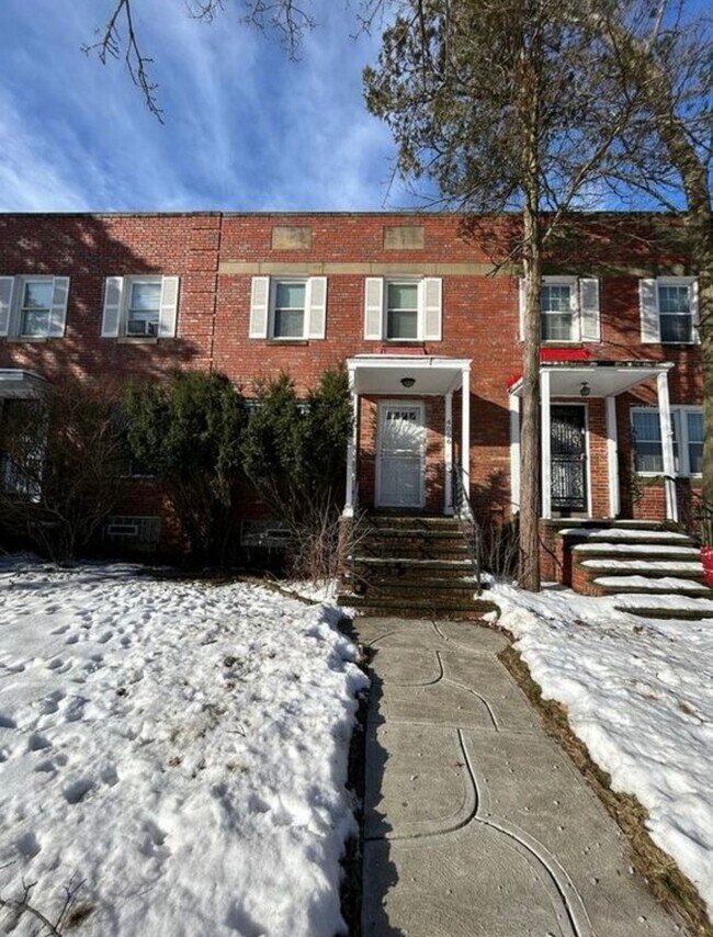 4056 Northfield Rd, Beachwood, OH 44122 - photo 2