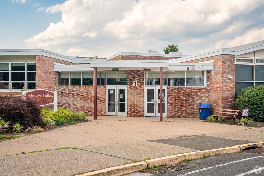 Schuyler-Colfax Middle School receives an A rating from Niche.