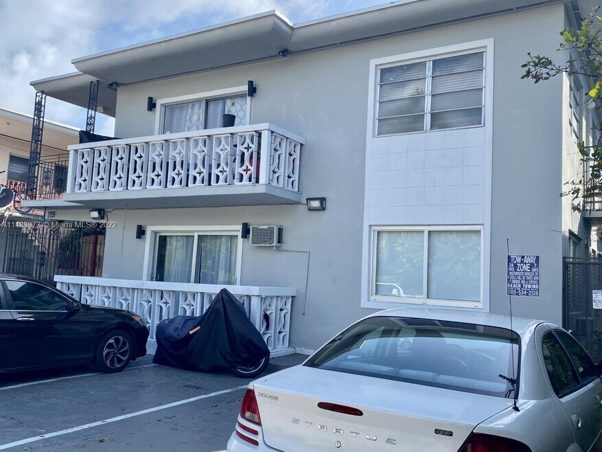719 Euclid Ave unit 9, Miami Beach, FL 33139 - photo 1