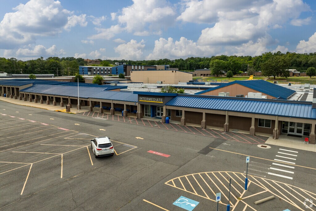 Lakeside Elementary School