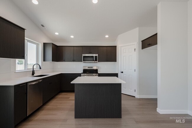 16289 Fill Ave, Caldwell, ID 83607 - photo 6