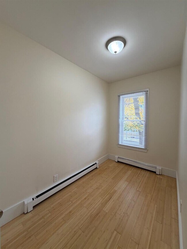 46 Porter St unit 1, Cambridge, MA 02141 - photo 7