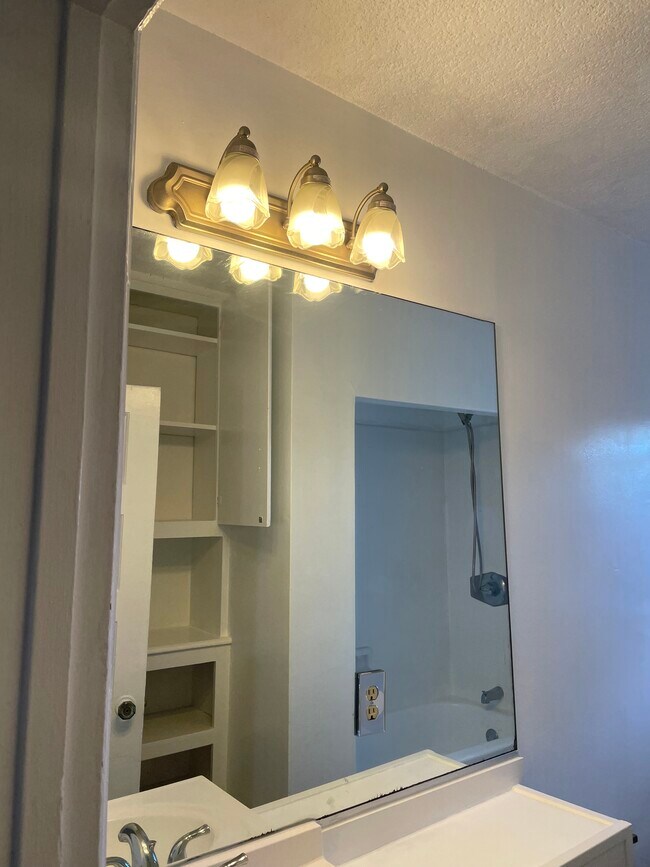 1432 Westerly Terrace, Los Angeles, CA 90026 - photo 7