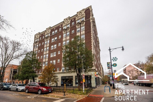 6928 N Greenview Ave unit 608, Chicago, IL 60626 - photo 6