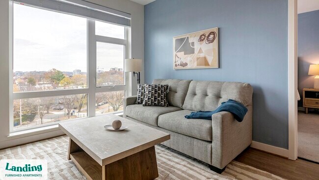 1215 N Fayette St unit 510.1412579, Alexandria, VA 22314 - photo 2