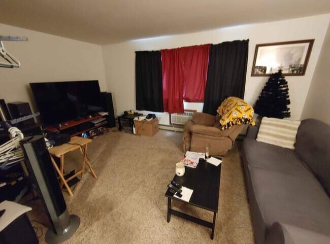 2137 S Taylor Dr unit 101, Sheboygan, WI 53081 - photo 4