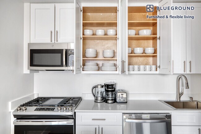 470 2nd Ave unit FL15-ID1063, New York, NY 10016 - photo 6