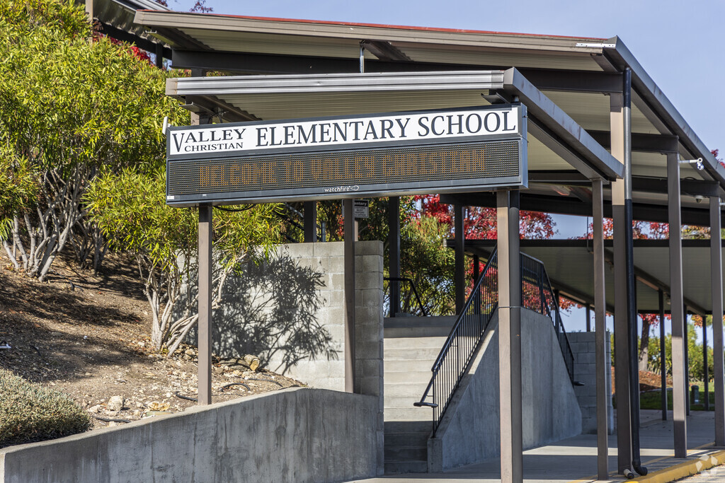 Valley Christian Elementary School is a private elementary school.