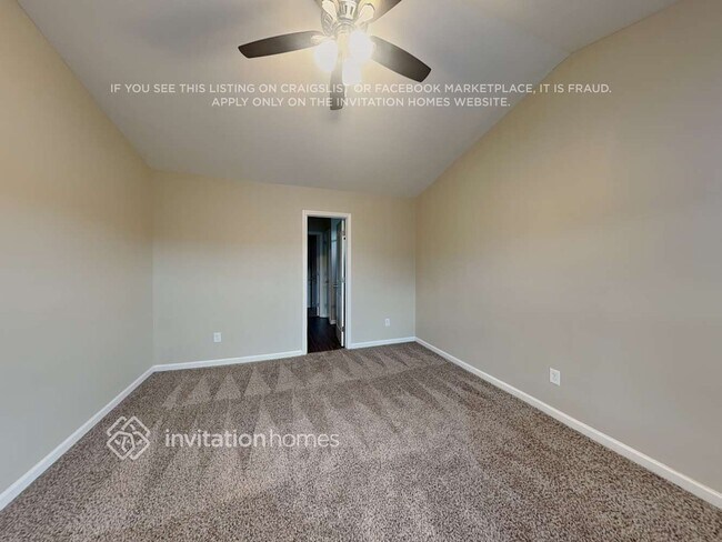 9331 Bradstreet Commons Way, Charlotte, NC 28215 - photo 7