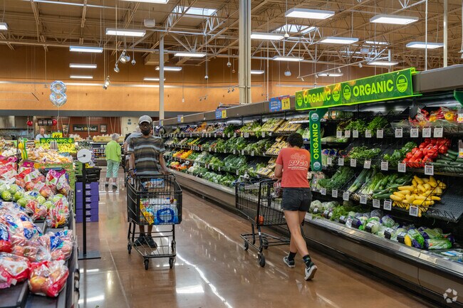 Worthington residents can find fresh produce at the local Kroger.