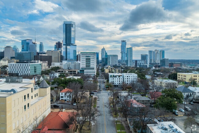 Uptown Austin offers direct access for residents to head into the heart Austin.