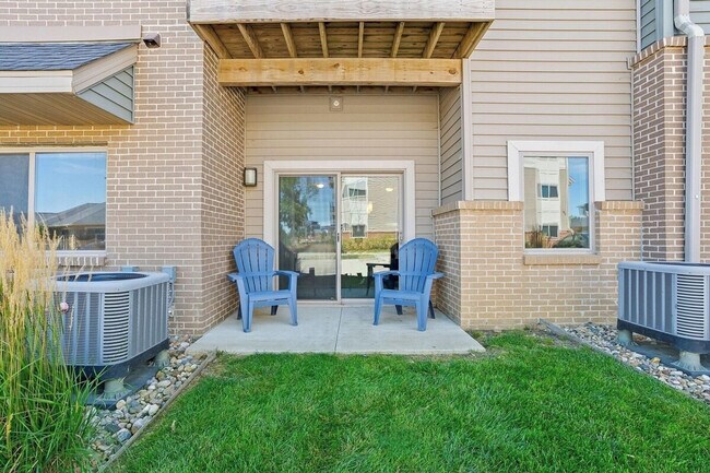 8350 Cascade Ave unit ID1285749P, West Des Moines, IA 50266 - photo 6