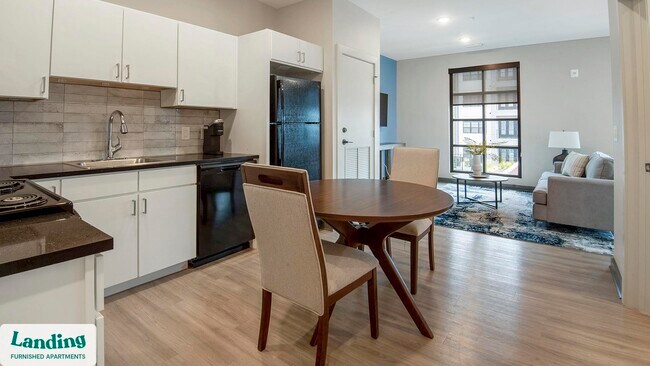 645 N Front St unit 424, Memphis, TN 38107 - photo 6