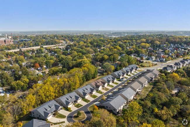Folwell Drive offers stunning views of tree-filled landscapes and quiet residential streets.