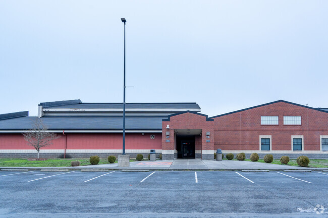 Side entrance of Washougal High School.