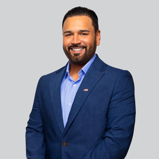 Agent Photo