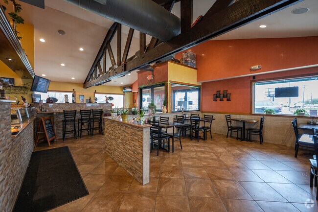 Palermo's Italian Grill near Allen Township.