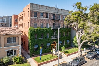 611 S Cloverdale Ave, Los Angeles, CA 90036
