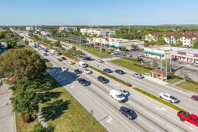 Route 441 is close to Holiday Springs, connecting residents with other neighborhoods.