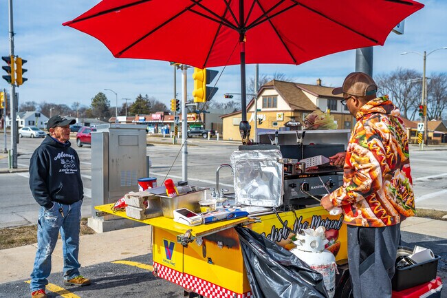 A popular corner in Honey Creek Manor in where Relish the Moment is serving food.