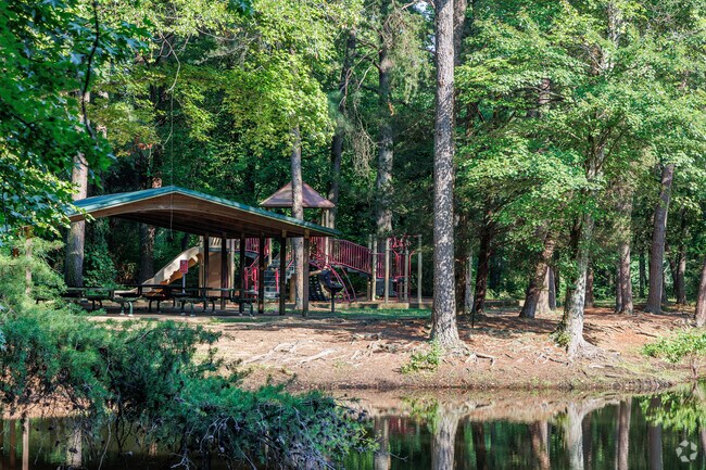 Tidbury Park has a large pavilion for visitors to use.
