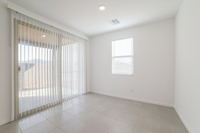 5635 W Walatowa St, Laveen, AZ 85339 - photo 4