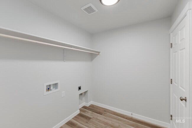 315 N Madrone Ave, Kuna, ID 83634 - photo 7