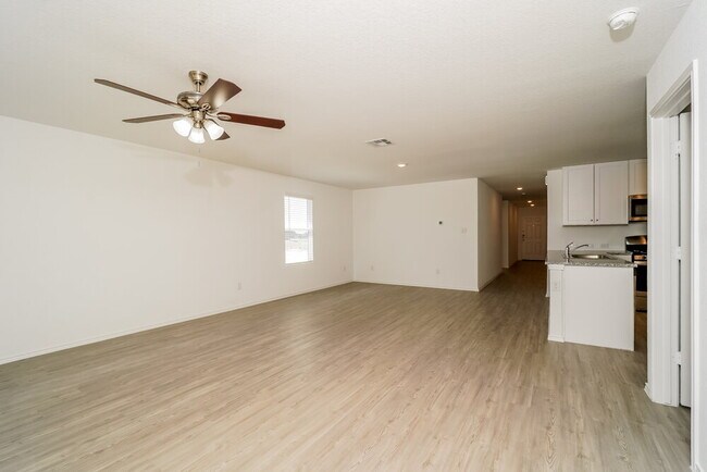 2461 Vesper Bend, New Braunfels, TX 78130 - photo 5