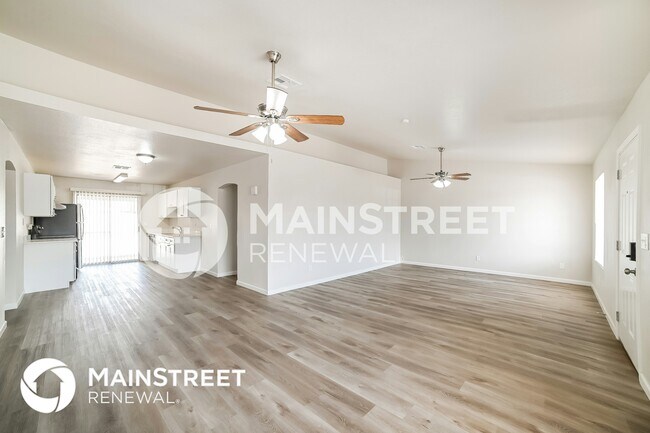 7312 W Sells Dr, Phoenix, AZ 85033 - photo 4