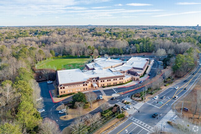The Davis Academy receives an overall grade of A- on Niche.