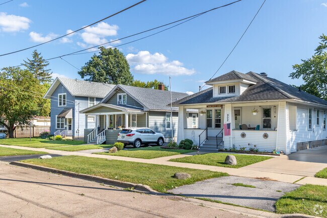 Homes in South End feature up to four bedrooms.