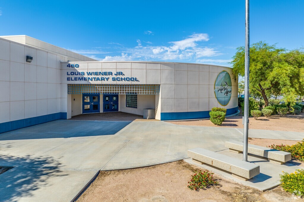 Louis Wiener Elementary School is committed to the growth and success of its students.