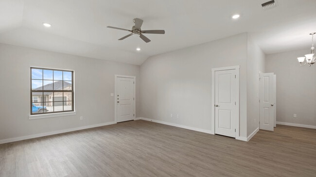 1303 Antelope Trail unit B, Temple, TX 76504 - photo 3