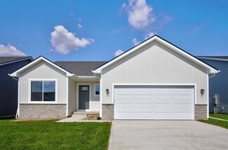 1147 NW Petersen Dr, Waukee, IA 50263