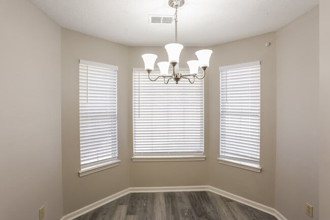 2944 Connor Reed Dr, Horn Lake, MS 38637 - photo 5