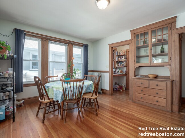 54 Upland Rd unit 2, Somerville, MA 02144 - photo 5