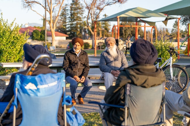 Stonecreek Park's tranquil surroundings make it a favorite outdoor destination in Stonegate.