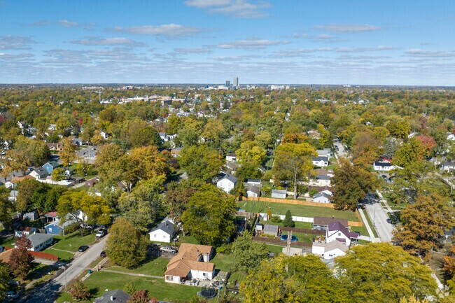 Downtown Fort Wayne's dining and entertainment options is within reach of Pettit-Rudisill.