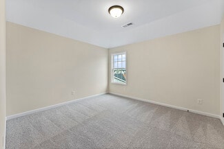 60 Heartland Blvd, Fort Mitchell, AL 36856