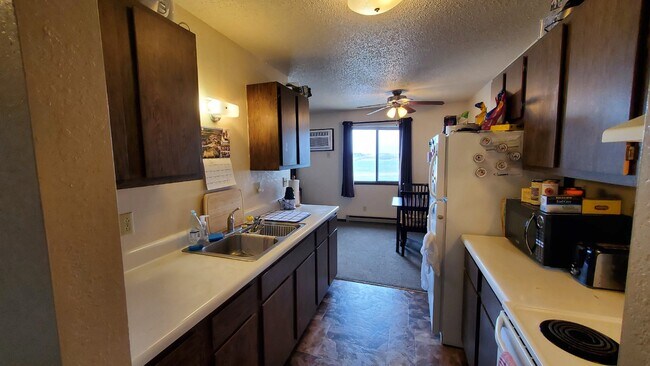 500 4th Ave N unit 1, Edgerton, MN 56128 - photo 5