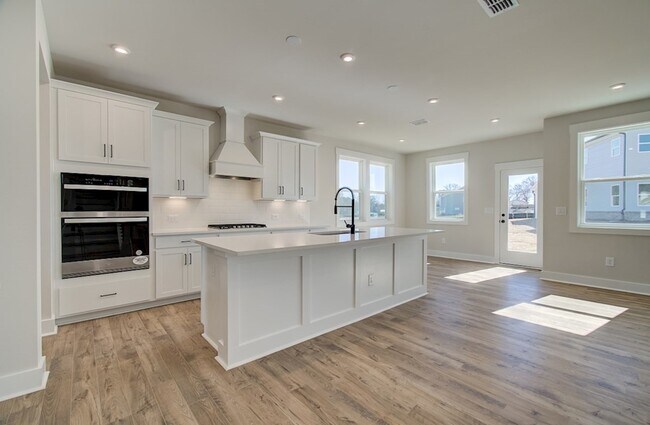 3941 Adler Cir, Buford, GA 30519 - photo 4