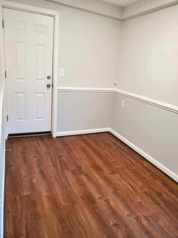 3247 Magnolia Ave, Halethorpe, MD 21227 - photo 3