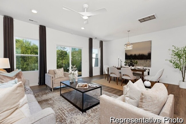 6933 Baler Way unit 11, Thomasville, NC 27360 - photo 5