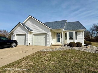 6030 Canton Dr, Saginaw, MI 48603